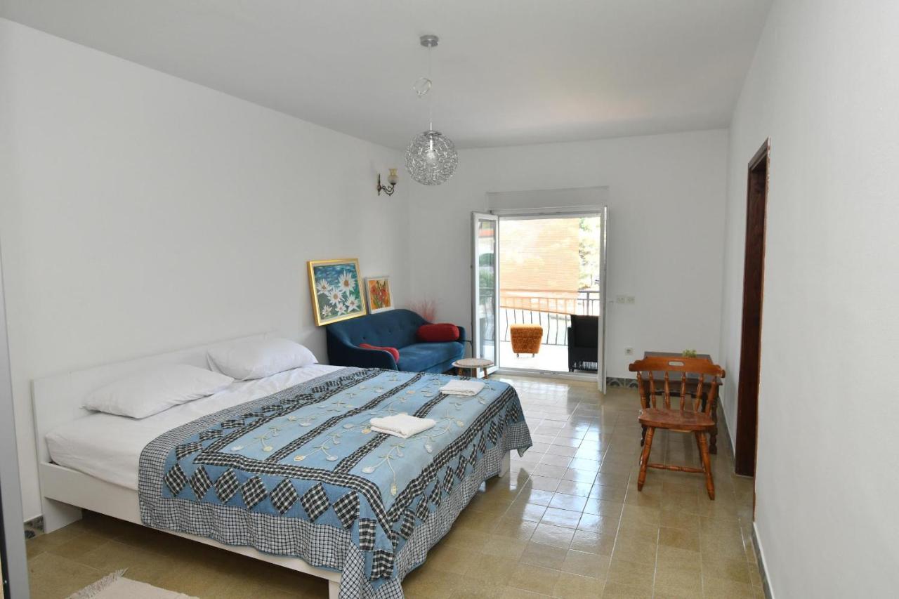 Apartmani Dora Duboka Экстерьер фото