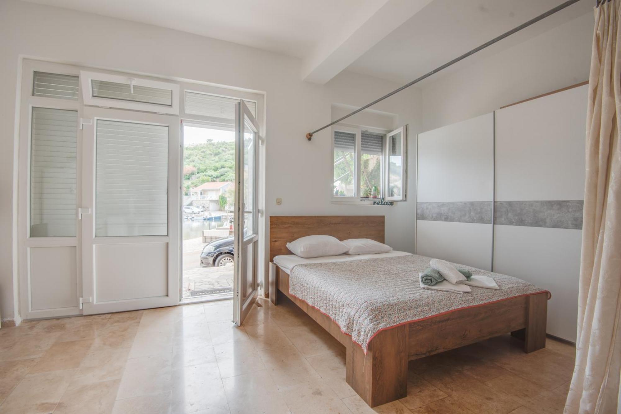 Apartmani Dora Duboka Экстерьер фото